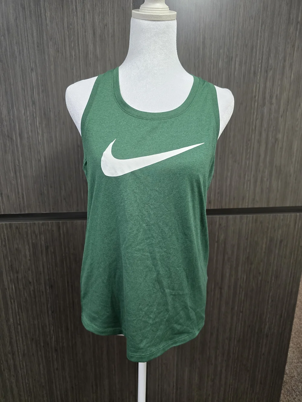 Nike Dri-FIT Women’s Small Green Racerback Tank Top White Swoosh Athletic